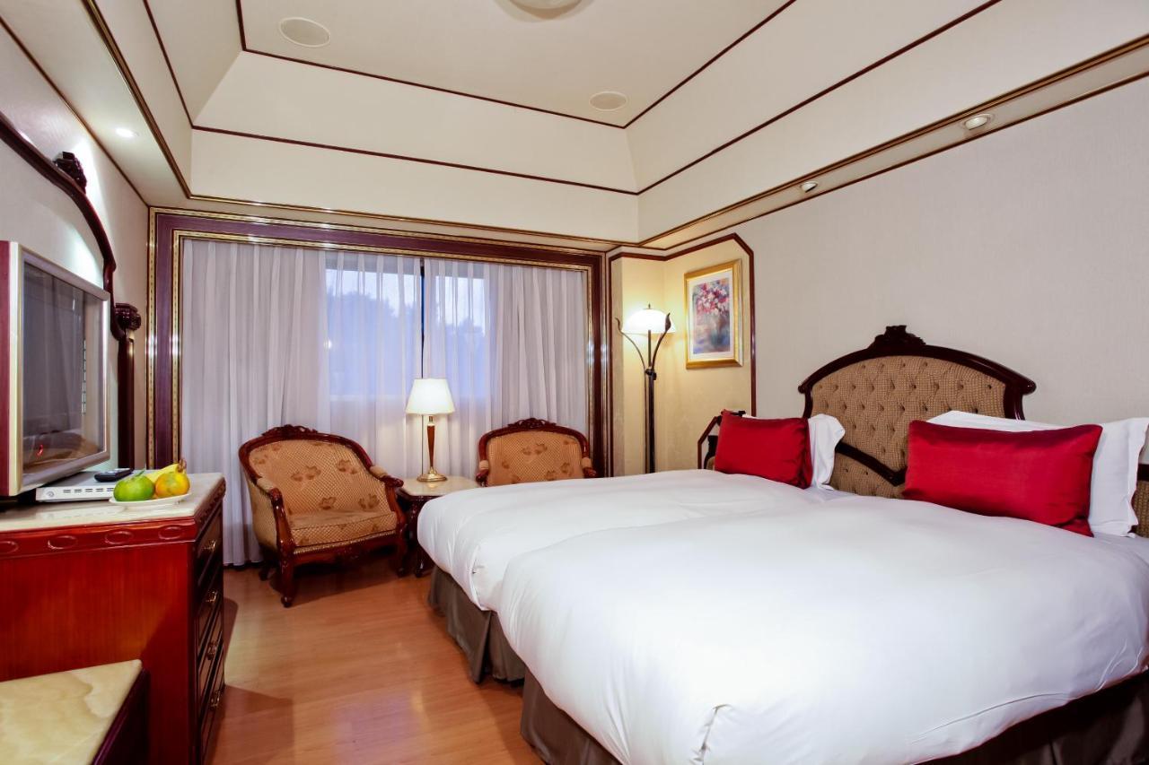 Charming City Songshan Hotel Tajpej Zewnętrze zdjęcie